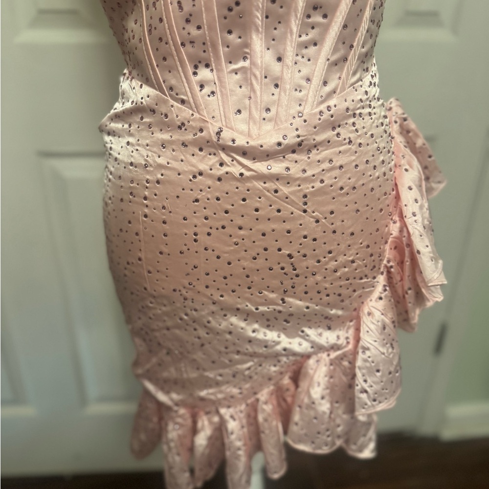 Pink Strapless Dress with Ruffle Detail - Picture 4 of 8